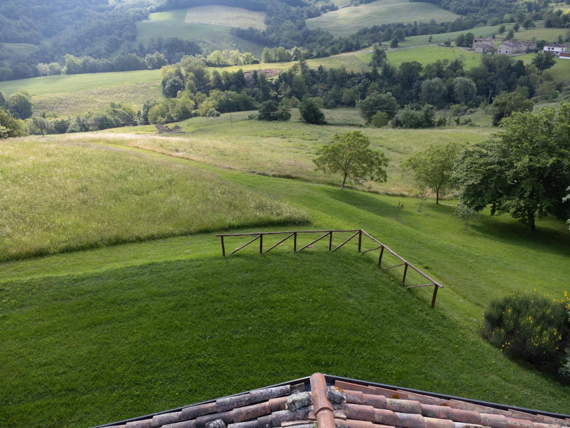 Bed and Breakfast La Corte Bonomini Neviano degli Arduini Экстерьер фото